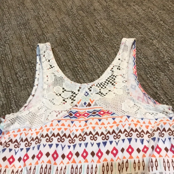 Multi-colored tribal print tank - Picture 3 of 3